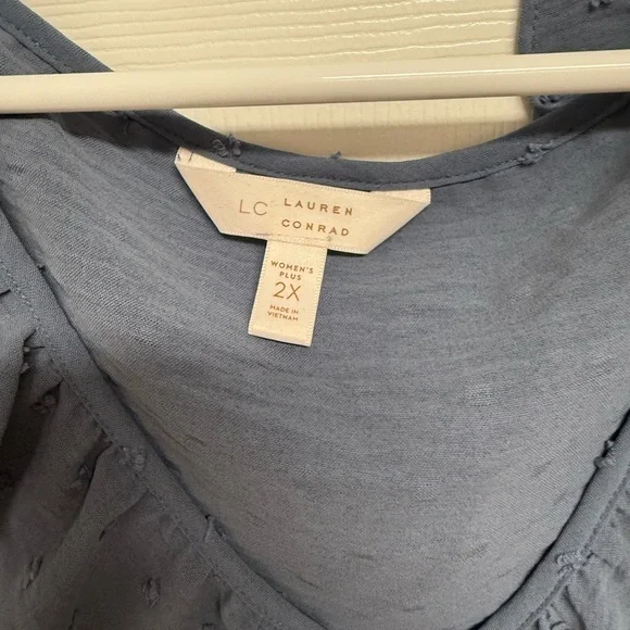 LC Lauren Conrad Gray Ruffled Tank Top - Picture 2 of 2